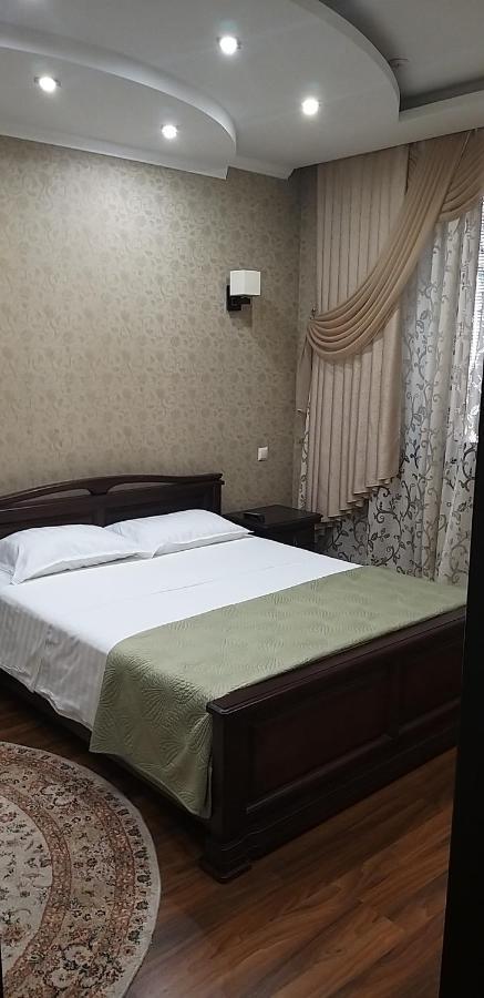 Royal Hotel Zaporizhia Luaran gambar