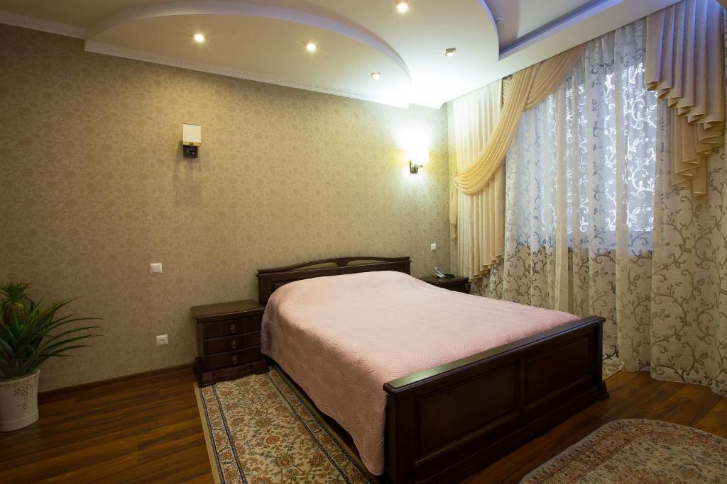 Royal Hotel Zaporizhia Luaran gambar